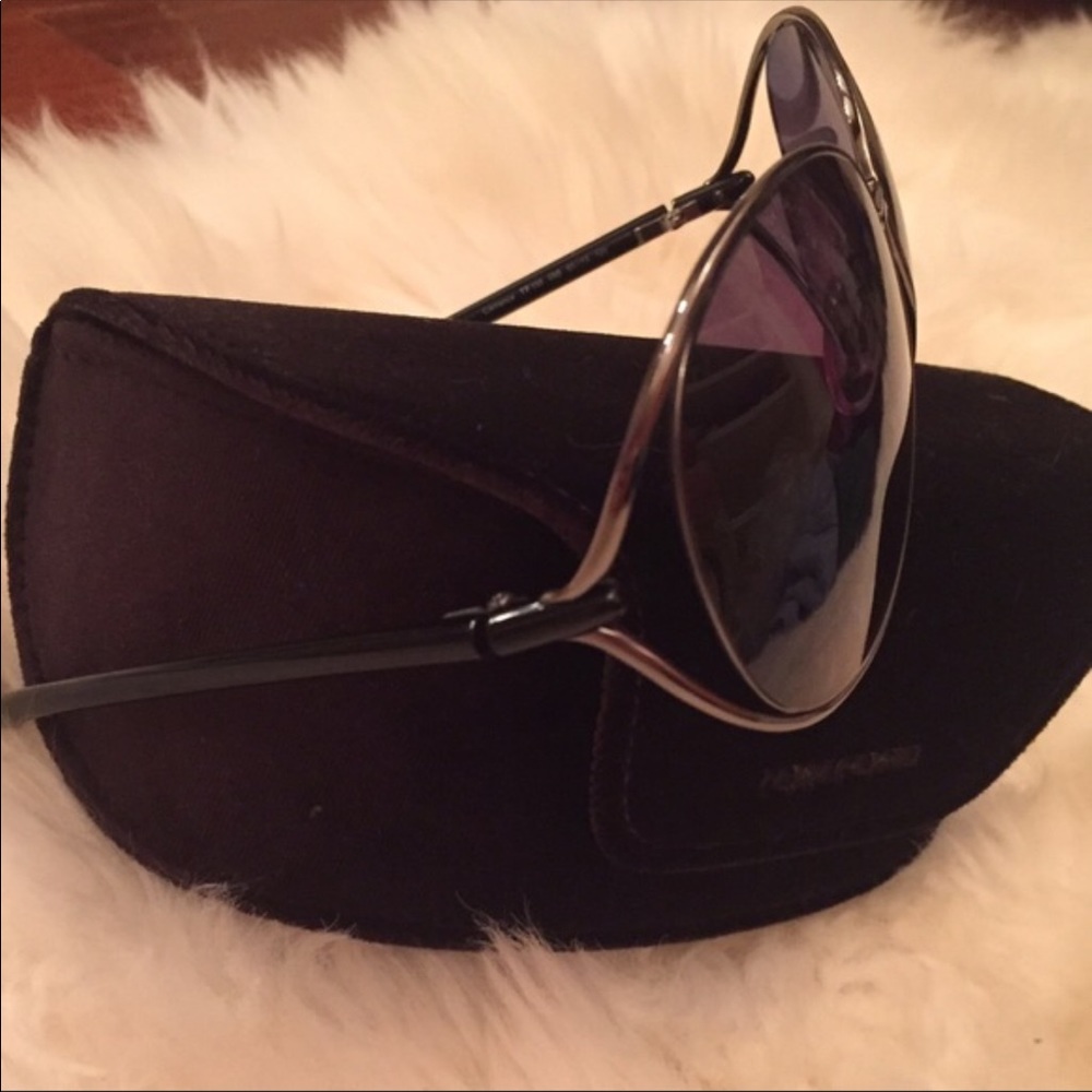 Tom Ford Clemence 65mm Bronze Oversized Sunglasses - Picture 2 of 8